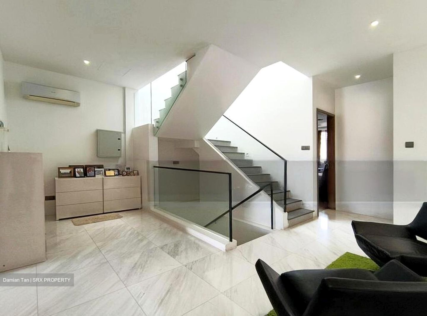 Hillview Garden Estate (D23), Terrace #467773371